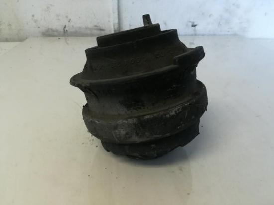 Halter für Motoraufhängung Mercedes-Benz R170 1996 - 2004 2022402217, Bild Halter für Motoraufhängung Mercedes-Benz R170 1996 - 2004 2022402217,