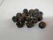 Radbolzen- Radmutter Nissan Pixo 2009 - 2013 Gebraucht,