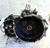 Schaltgetriebe Mitsubishi Space Star, 1998.06 - 2002.10 1023625,