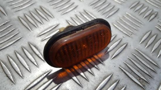 Blinkleuchte Kotfl?gel - Vorne Rechts Renault Scenic, I 1996.01 - 1999.09 7700847333, Bild Blinkleuchte Kotfl?gel - Vorne Rechts Renault Scenic, I 1996.01 - 1999.09 7700847333,