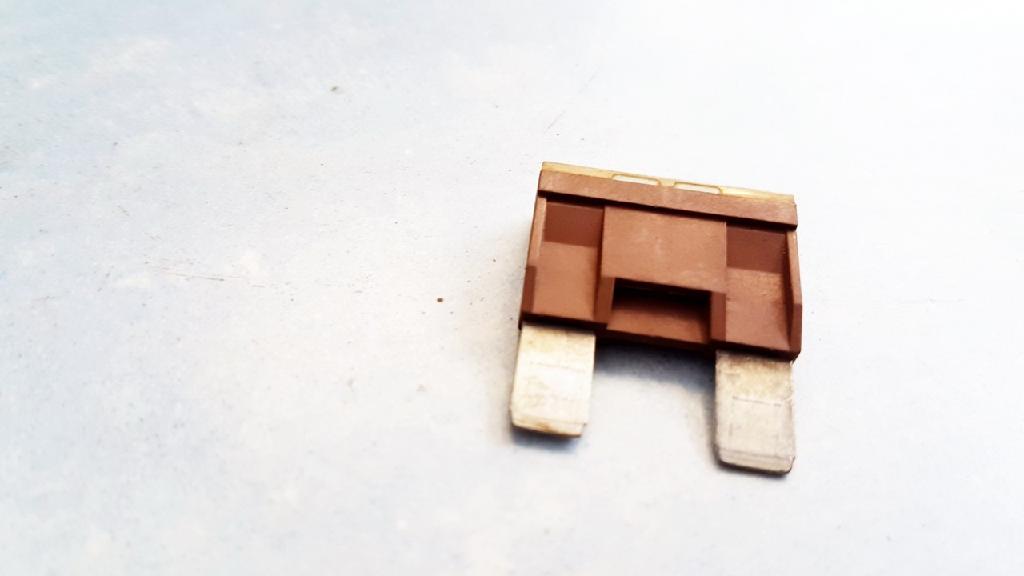 Sicherungen Opel Zafira, A 1999.04 - 2003.11 70A,32V