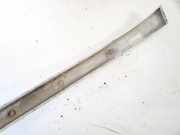 Blende unter Rückleuchte - Vorne Rechts Mercedes-Benz ML, W163 1998.02 - 2005.06 1638260277,