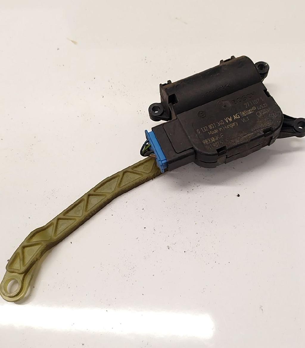 Stellmotor Lüftung Volkswagen Golf, V 2003.10 - 2008.10 0132801340,0 132 801 340 0132801340 1K1907511C 1K0 907 511C 1K0907511C 983384K-D 983384KD BXF