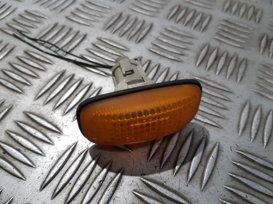 Blinkleuchte Kotflügel - Vorne Linke Nissan Almera, N15 1995.07 - 1998.06 Gebraucht, Bild Blinkleuchte Kotflügel - Vorne Linke Nissan Almera, N15 1995.07 - 1998.06 Gebraucht,