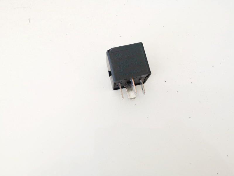 Relais Volkswagen Golf, VII 2012.06 - 2019.06 4h0951253a, v23136-b0006-x080 Cjza