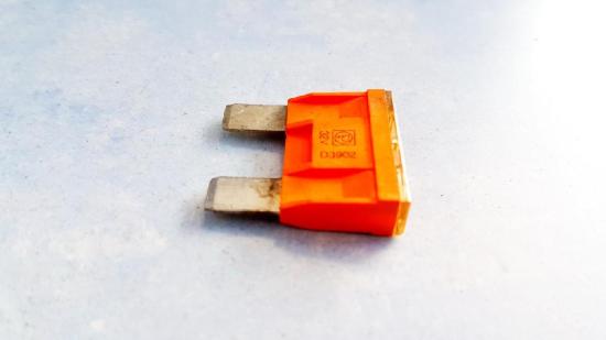 Sicherungen Volkswagen Golf, IV 1997.08 - 2003.10 D3902,32V 40A Bild Sicherungen Volkswagen Golf, IV 1997.08 - 2003.10 D3902,32V 40A