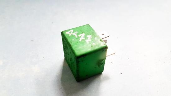 Relais Lancia Phedra 2002 - 2006 12V35A03531, 12V-35A-03531 Bild Relais Lancia Phedra 2002 - 2006 12V35A03531, 12V-35A-03531