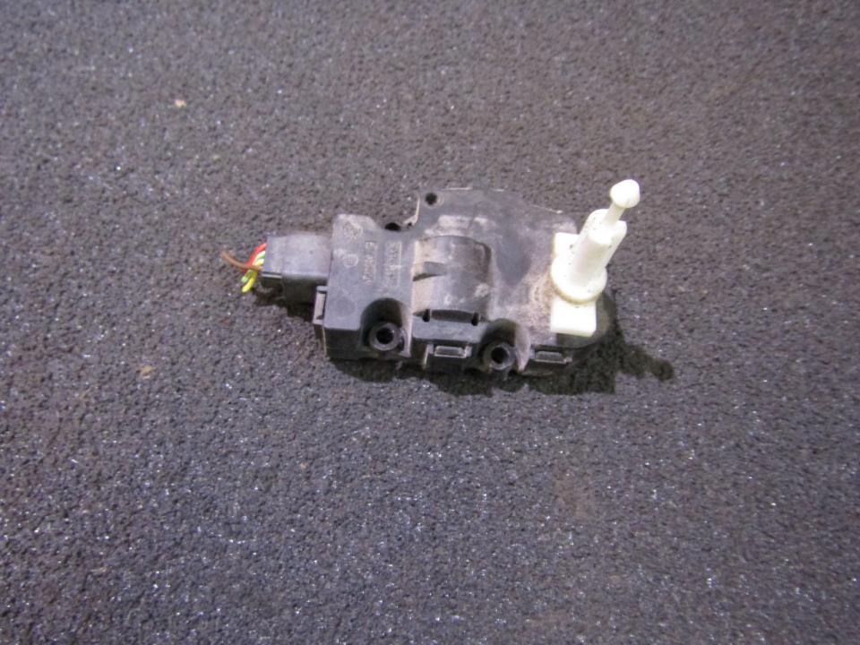 Stellmotor L?ftung Mercedes-Benz W204, 2007.01 - 2011 410475520,