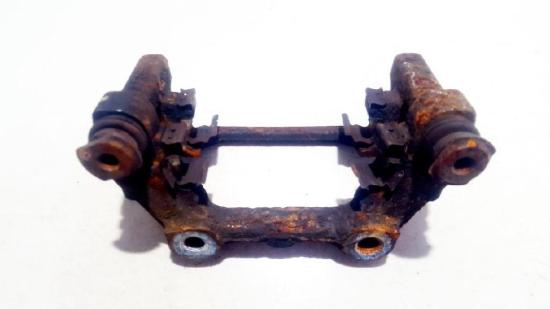 Bremssatteltr?ger - Hinten Linke Toyota Avensis, III 2009.02 - 2012.06 Gebraucht, Bild Bremssatteltr?ger - Hinten Linke Toyota Avensis, III 2009.02 - 2012.06 Gebraucht,