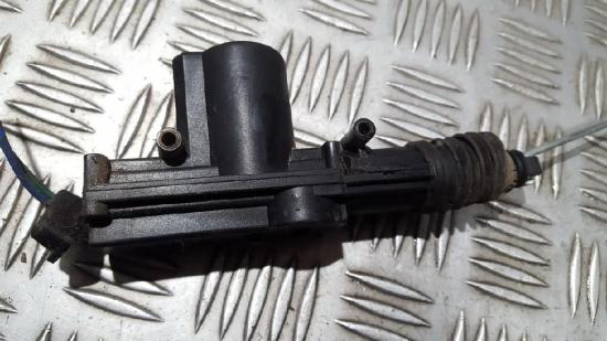 Zentralverriegelung Nissan Sunny, B13 1990.07 - 1995.05 Gebraucht, Bild Zentralverriegelung Nissan Sunny, B13 1990.07 - 1995.05 Gebraucht,