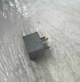 Relais Audi A4, B5 1999.09 - 2001.08 facelift 141951253B,141 951 253 B 141 951 253B 141951253B 20 240 072 20240072