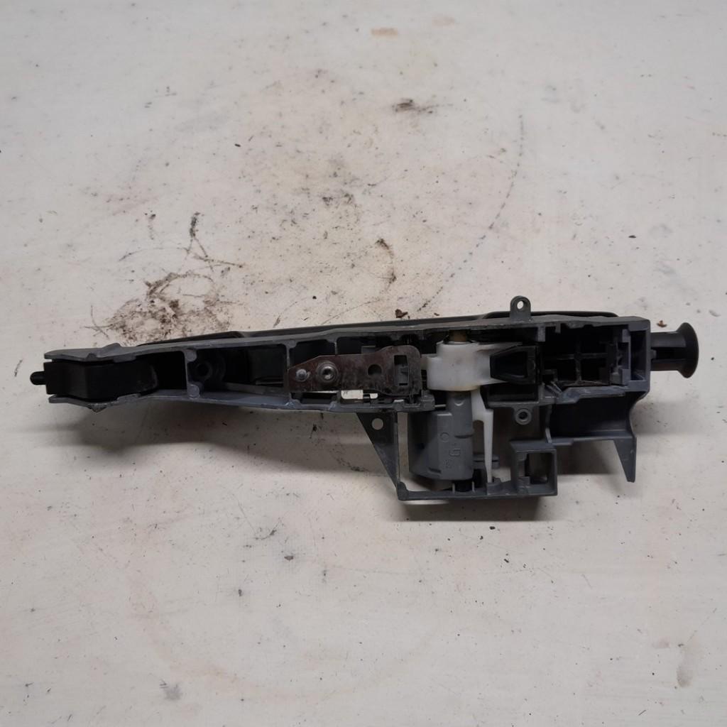 T?rgriff Au?en Links Hinten 9684560080 Citro?n C3 (SC) Schr?gheck 5-drs 1.4 16V VTi (EP3C(8FP)) 2010-10 EP3C(8FP) Bild T?rgriff Au?en Links Hinten 9684560080 Citro?n C3 (SC) Schr?gheck 5-drs 1.4 16V VTi (EP3C(8FP)) 2010-10 EP3C(8FP)