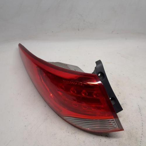 Rücklicht Links 924012Y0 Hyundai iX 35 SUV 2.0 CRDi 16V 4x4 (D4HA) 2011-08 Bild Rücklicht Links 924012Y0 Hyundai iX 35 SUV 2.0 CRDi 16V 4x4 (D4HA) 2011-08