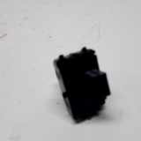 Schalter Für Elekt. Fensterheber Renault Megane III Grandtour (KZ) Kombi 5-drs 1.5 dCi 90 (K9K-834(K9K-H8)) 2010