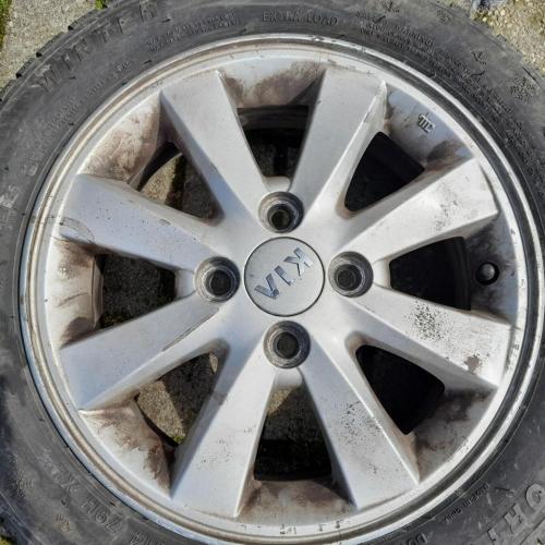 Räder Set Kia Picanto (TA) Schrägheck 1.0 12V (G3LA) 2013 Bild Räder Set Kia Picanto (TA) Schrägheck 1.0 12V (G3LA) 2013