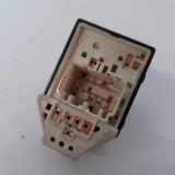 Spiegelverstellung Schalter 457480 Kia Venga Großraumlimousine 1.4 CVVT 16V (G4FA) 2013