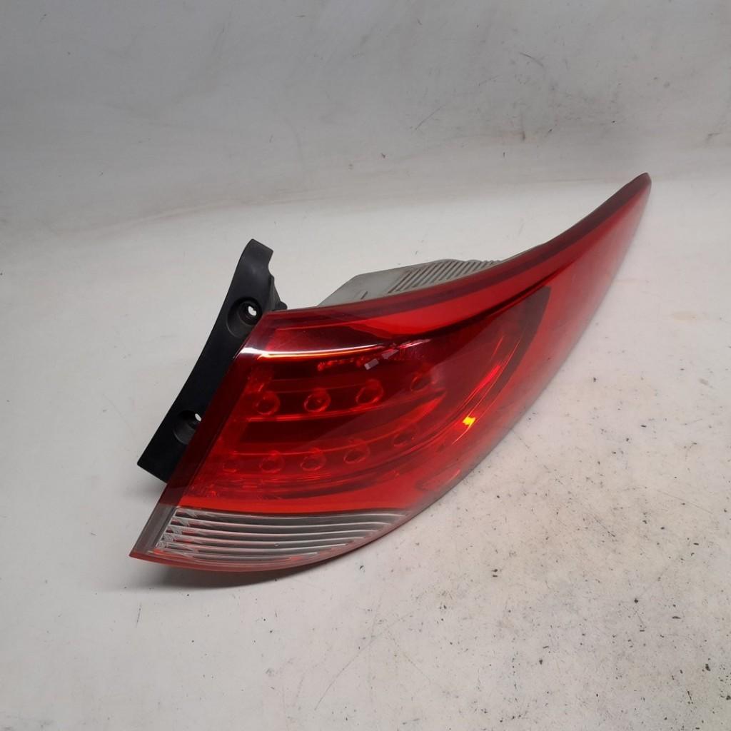 Rücklicht Rechts 924022Y0 Hyundai iX 35 SUV 2.0 CRDi 16V 4x4 (D4HA) 2011-08 Bild Rücklicht Rechts 924022Y0 Hyundai iX 35 SUV 2.0 CRDi 16V 4x4 (D4HA) 2011-08