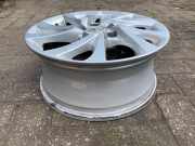 Felge Li, 16", 65J, ET45, 5 Gats Toyota Auris Touring Sports (E18) Kombi 1.8 16V Hybrid (2ZRFXE) 2015-11