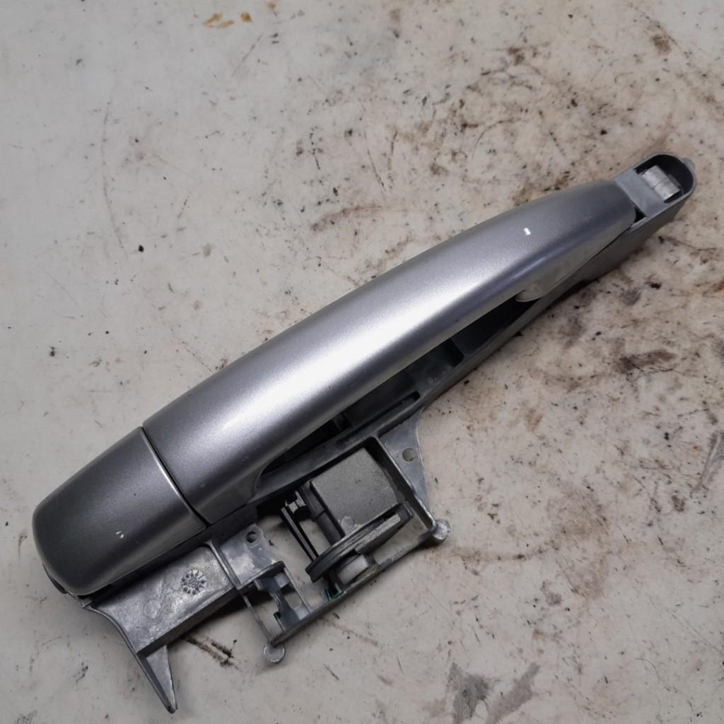 Türgriff Außen Links Hinten 9680168680 Peugeot 308 (4A/C) Schrägheck 1.6 VTI 16V (EP6C(5FS)) 2009-08 Bild Türgriff Außen Links Hinten 9680168680 Peugeot 308 (4A/C) Schrägheck 1.6 VTI 16V (EP6C(5FS)) 2009-08