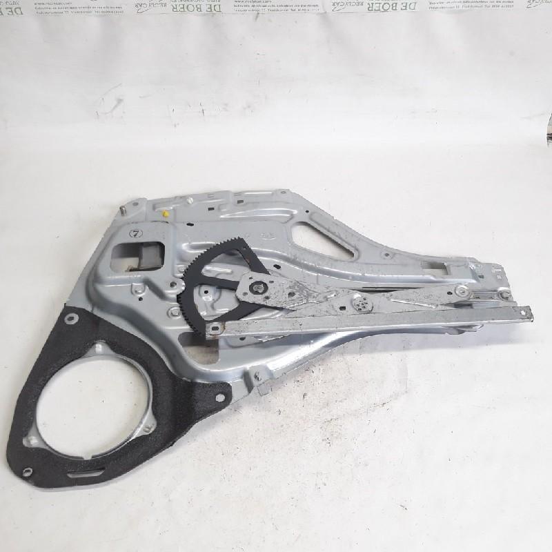 Fensterheber Links Vorne Kia Sportage (JE) Geländewagen 2.0 CVVT 16V 4x2 (G4GC) 2006-02 Bild Fensterheber Links Vorne Kia Sportage (JE) Geländewagen 2.0 CVVT 16V 4x2 (G4GC) 2006-02