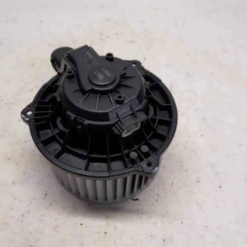 Heizgebläse Motor F00S3B2441 Hyundai iX 35 SUV 2.0 CRDi 16V 4x4 (D4HA) 2011 Bild Heizgebläse Motor F00S3B2441 Hyundai iX 35 SUV 2.0 CRDi 16V 4x4 (D4HA) 2011