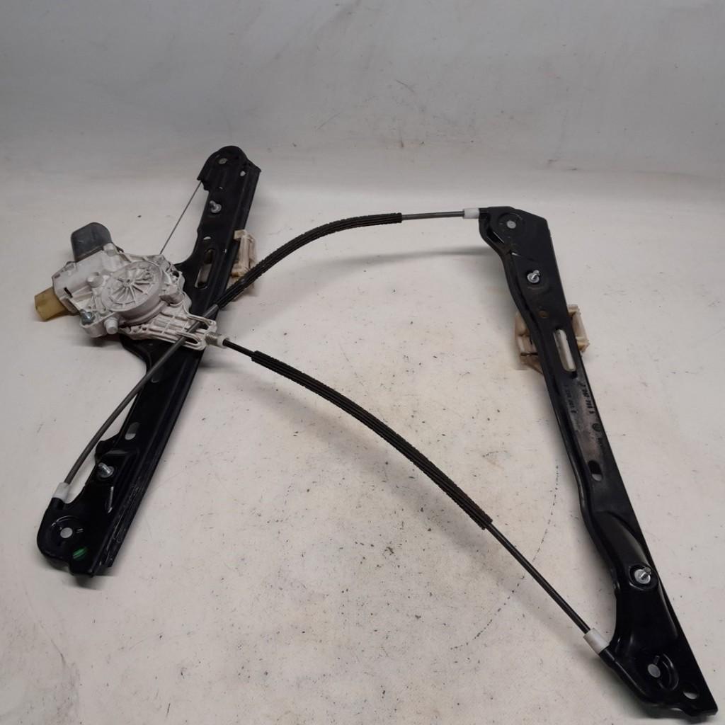 Fensterheber Links Vorne 996624101 BMW 1 serie (E87/87N) Schrägheck 5-drs 116i 1.6 16V (N45-B16A) 2005-10 Bild Fensterheber Links Vorne 996624101 BMW 1 serie (E87/87N) Schrägheck 5-drs 116i 1.6 16V (N45-B16A) 2005-10