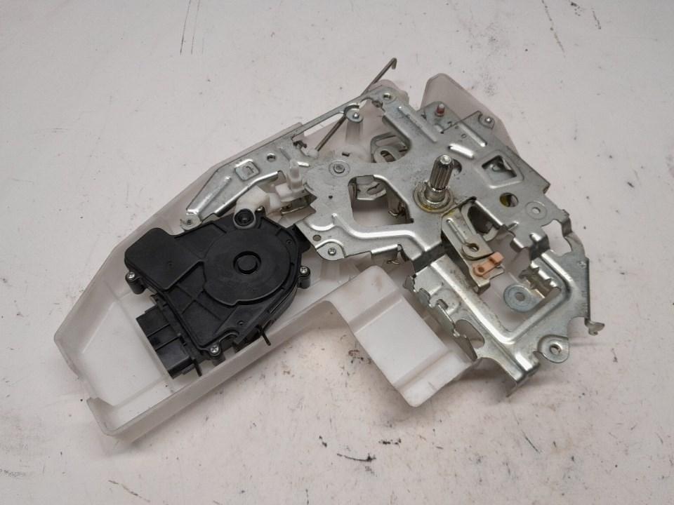 Verschiedenes Slotmechaniek achterdeur Bus-B Renault Master III (FV) Van 2.3 dCi 125 16V FWD (M9T-882) 2018-05 Bild Verschiedenes Slotmechaniek achterdeur Bus-B Renault Master III (FV) Van 2.3 dCi 125 16V FWD (M9T-882) 2018-05