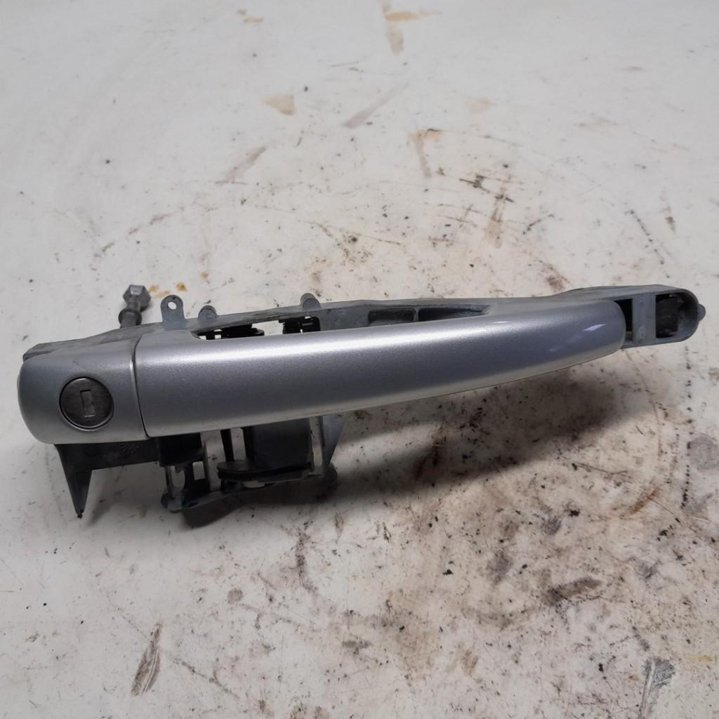 Türgriff Außen Links Vorne 9690168680 Peugeot 308 (4A/C) Schrägheck 1.6 VTI 16V (EP6C(5FS)) 2009-08 Bild Türgriff Außen Links Vorne 9690168680 Peugeot 308 (4A/C) Schrägheck 1.6 VTI 16V (EP6C(5FS)) 2009-08