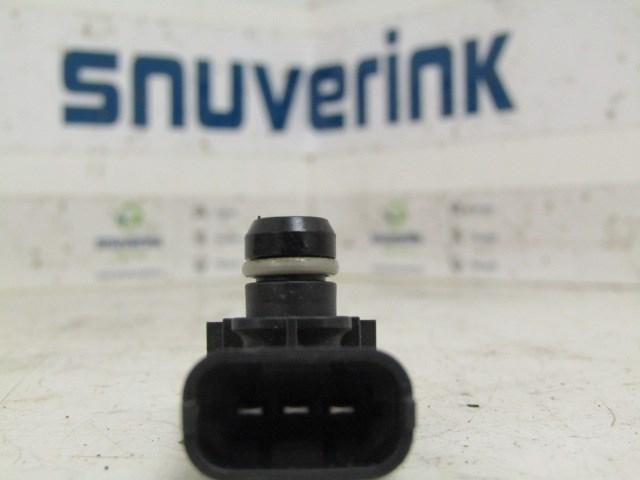 Luftmengenmesser 223653394R Renault Captur (2R) SUV 1.5 Energy dCi 90 FAP (K9K-B6) 2017-04