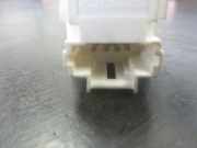 Bremslichtschalter 253206170R Renault Captur (2R) SUV 0.9 Energy TCE 12V (H4B-A400) 2013-09