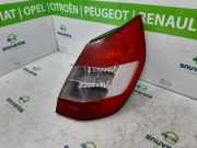 R?cklicht Rechts 8200127702 Renault Sc?nic II (JM) Gro?raumlimousine 1.6 16V (K4M-760) 2003-11