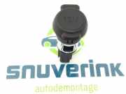 12Volt Anschluß 8227E3 Peugeot 208 I (CA/CC/CK/CL) Schrägheck 1.4 16V (EP3C(8FN)) 2012-05