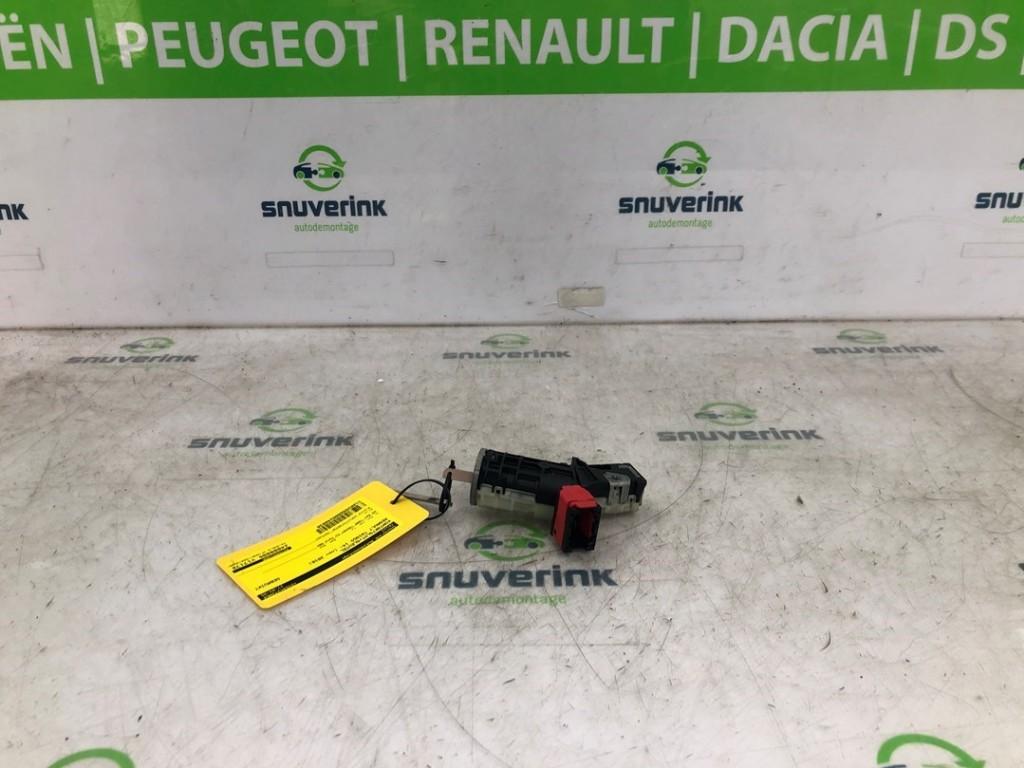 Zündschloss + Schlüssel 487002147R Renault Twingo III (AH) Schrägheck 5-drs 1.0 SCe 70 12V (H4D-400(H4D-A4)) 2016-11