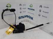 Türschloss Stangen Links Hinten 825012422R Renault Captur (2R) SUV 1.2 TCE 16V EDC (H5F-408(H5F-F4)) 2017-04