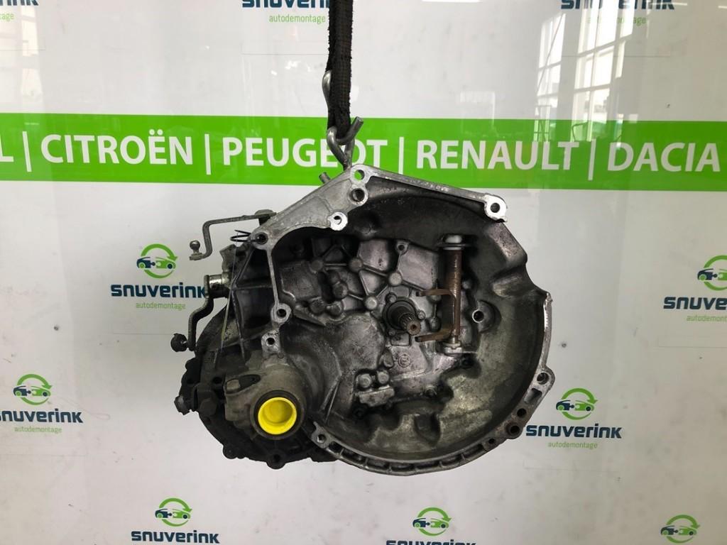 Getriebe Manuell ABS 2231F1 Peugeot 206+ (2L/M) Schrägheck 1.4 XS (TU3A(KFV)) 2009-04 Bild Getriebe Manuell ABS 2231F1 Peugeot 206+ (2L/M) Schrägheck 1.4 XS (TU3A(KFV)) 2009-04