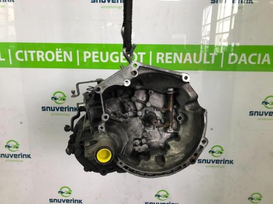 Getriebe Manuell ABS 2231F1 Peugeot 206+ (2L/M) Schr?gheck 1.4 XS (TU3A(KFV)) 2009-04 Bild Getriebe Manuell ABS 2231F1 Peugeot 206+ (2L/M) Schr?gheck 1.4 XS (TU3A(KFV)) 2009-04