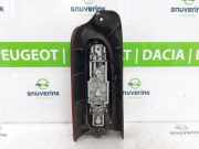 Rücklicht Rechts 8200171474 Nissan Interstar (X70) Van 2.5 dCi 16V (G9U-754) 2003-11