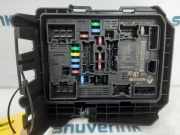 Sicherungskasten 284B77213R Renault Captur II (RJB) SUV 1.3 Mild Hybrid 140, TCe 140 16V (H5H-490(H5H-E4)) 2021-10