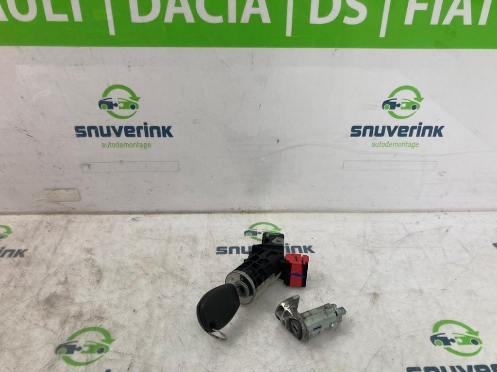 Schloss Set 487002147R Renault Trafic (1FL/2FL/3FL/4FL) Van 1.6 dCi 125 Twin Turbo (R9M-452(R9M-D4)) 2016-09