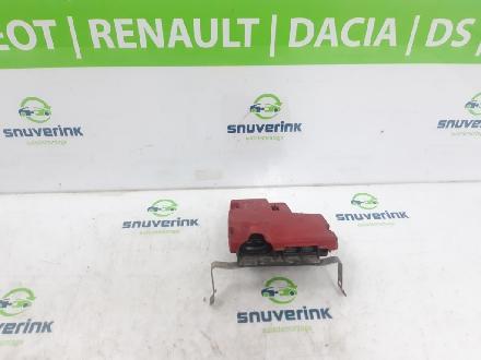 Batterieklemme 8200520034 Renault Trafic New (FL) Van 2.0 dCi 16V 90 (M9R-780) 2009-10