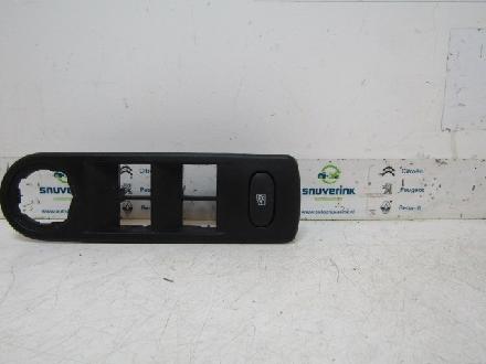 Schalter Für Elekt. Fensterheber 254296400R Renault Captur (2R) Schrägheck 1.5 Energy dCi 110 FAP (K9K-F6) 2016-06