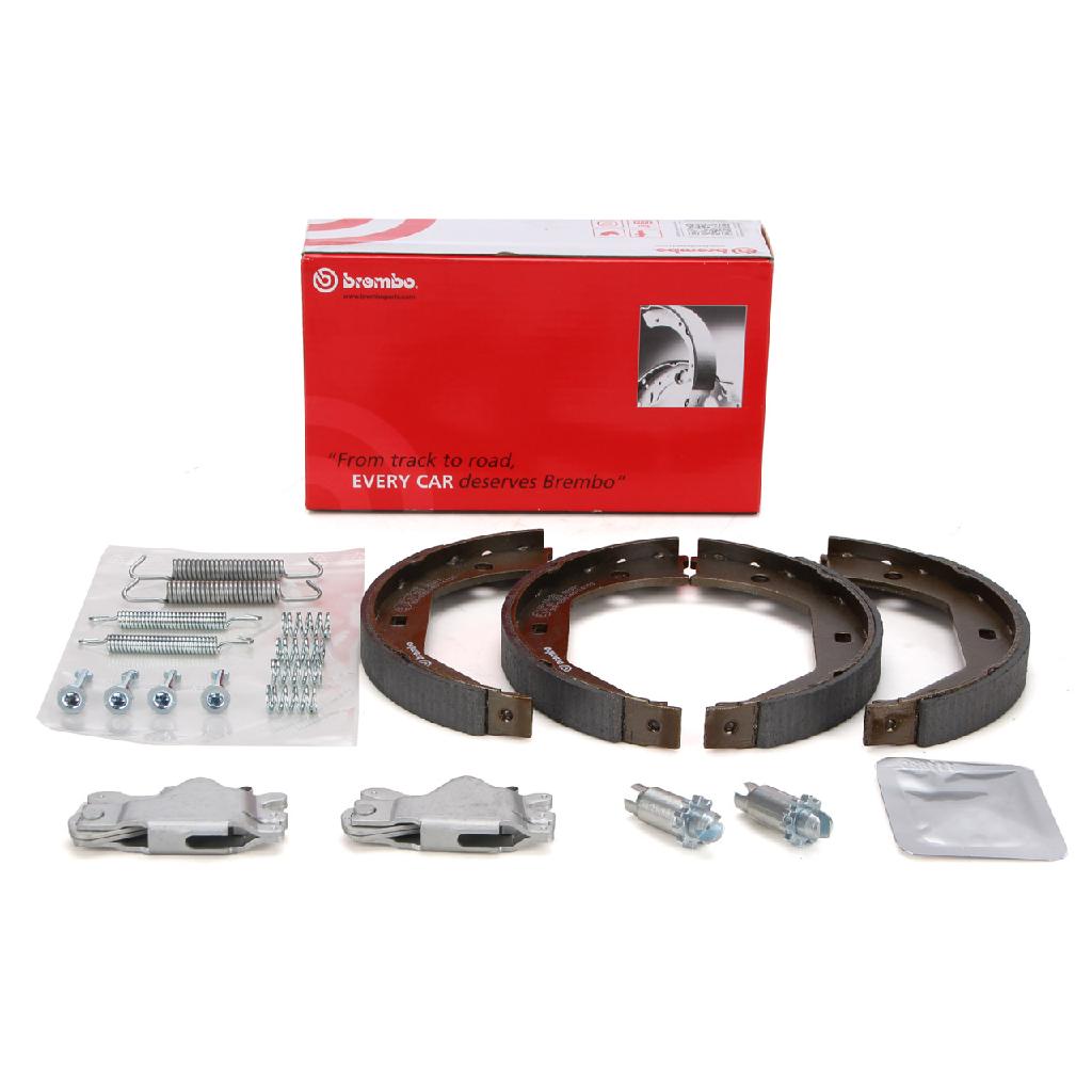 QUICK BRAKE Reparatursatz, Expander 120 53 010 + Zubehörsatz, Feststellbremsbacken 105-0621 BREMBO Bremsbackensatz, Feststellbremse S 06 509