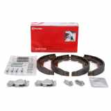 QUICK BRAKE Reparatursatz, Expander 120 53 010 + Zubehörsatz, Feststellbremsbacken 105-0621 BREMBO Bremsbackensatz, Feststellbremse S 06 509