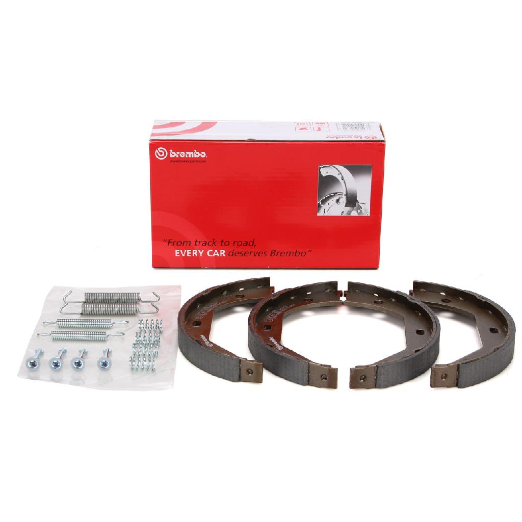 QUICK BRAKE Zubehörsatz, Feststellbremsbacken 105-0621 BREMBO Bremsbackensatz, Feststellbremse S 06 509