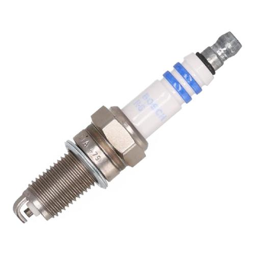 Filterset + 4x BOSCH Zündkerze für FIAT Grande / Punto / Evo (199_) 1.2 1.4 65-78 PS Bild Filterset + 4x BOSCH Zündkerze für FIAT Grande / Punto / Evo (199_) 1.2 1.4 65-78 PS