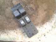 Schalter Für Elekt. Fensterheber Opel Agila (B) Großraumlimousine 1.2 16V (K12B(Euro 4; Euro 5)) 2011