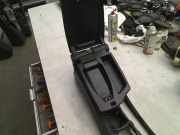 Armlehne BMW 1 serie (E81) Schrägheck 3-drs 120i 16V (N43-B20A) 2010