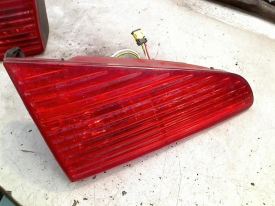 Rücklicht Links Innen Peugeot 607 (9D/U) Limousine 3.0 V6 24V (ES9A(XFV)) 2005-09 Bild Rücklicht Links Innen Peugeot 607 (9D/U) Limousine 3.0 V6 24V (ES9A(XFV)) 2005-09