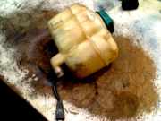 Kühlmittelbehälter Volvo V70 (SW) Kombi 2.4 20V 140 (B5244S2) 2002