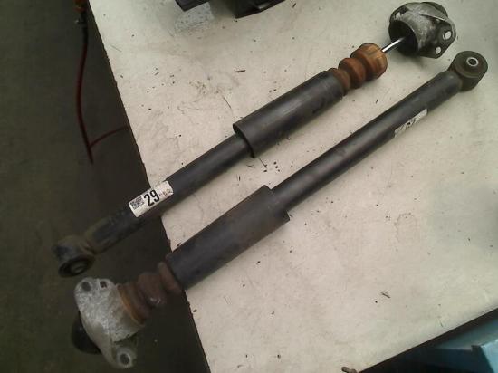 Stoßdämpferset Hinten 6R0512011AH Audi A1 (8X1/8XK) Schrägheck 3-drs 1.0 TFSI 12V (CHZB(Euro 6)) 2015 Bild Stoßdämpferset Hinten 6R0512011AH Audi A1 (8X1/8XK) Schrägheck 3-drs 1.0 TFSI 12V (CHZB(Euro 6)) 2015